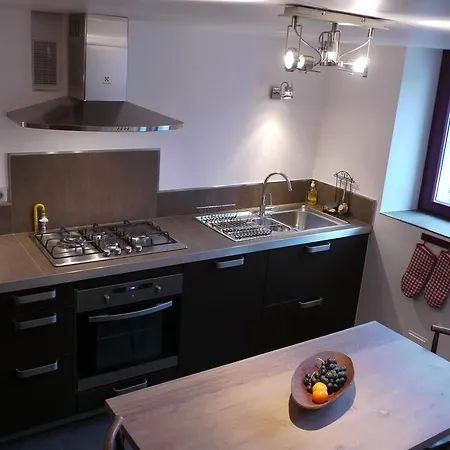 Jules Apartment